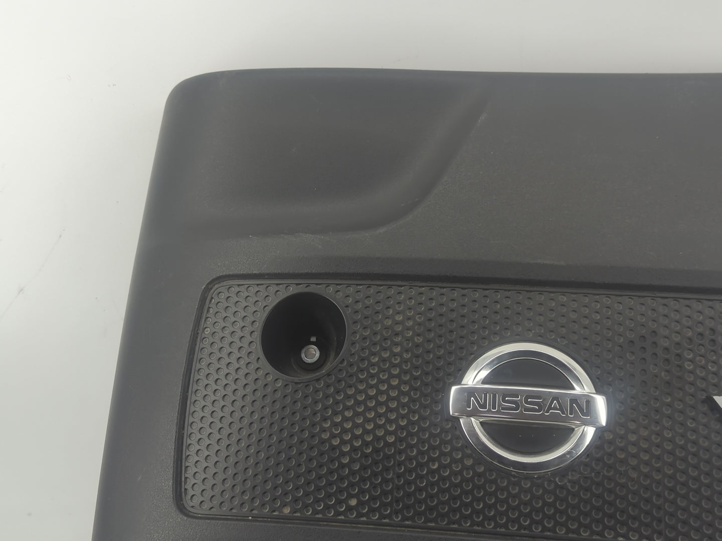 2014 Nissan Pathfinder Engine Cover - Oemusedautoparts1.com