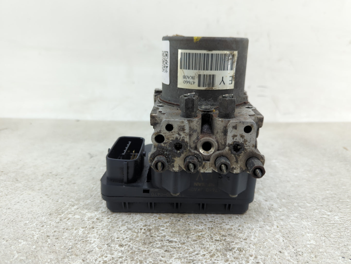 2013-2014 Nissan Pathfinder ABS Pump Control Module Replacement P/N:47660 3KA0B Fits Fits 2013 2014 OEM Used Auto Parts - Oe