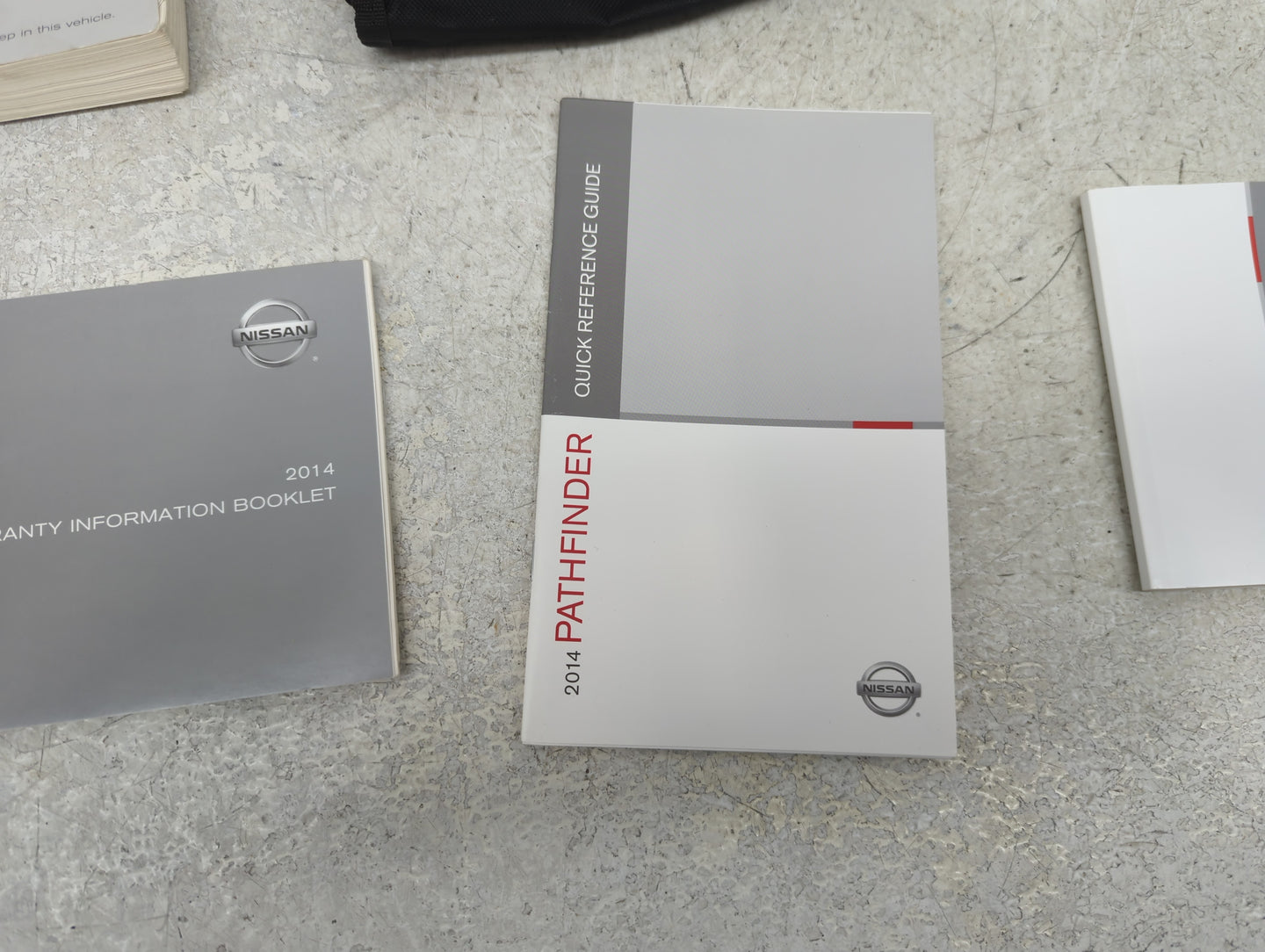 2014 Nissan Pathfinder Owners Manual Book Guide P/N:OM14E-0R52U0 OEM Used Auto Parts - Oemusedautoparts1.com