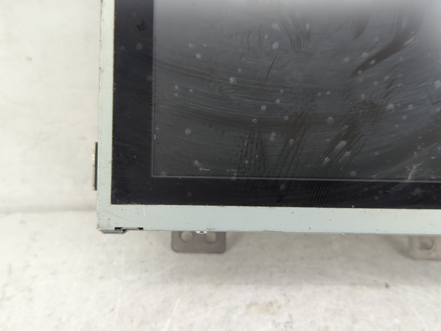 2013-2016 Nissan Pathfinder Information Display Screen - Oemusedautoparts1.com