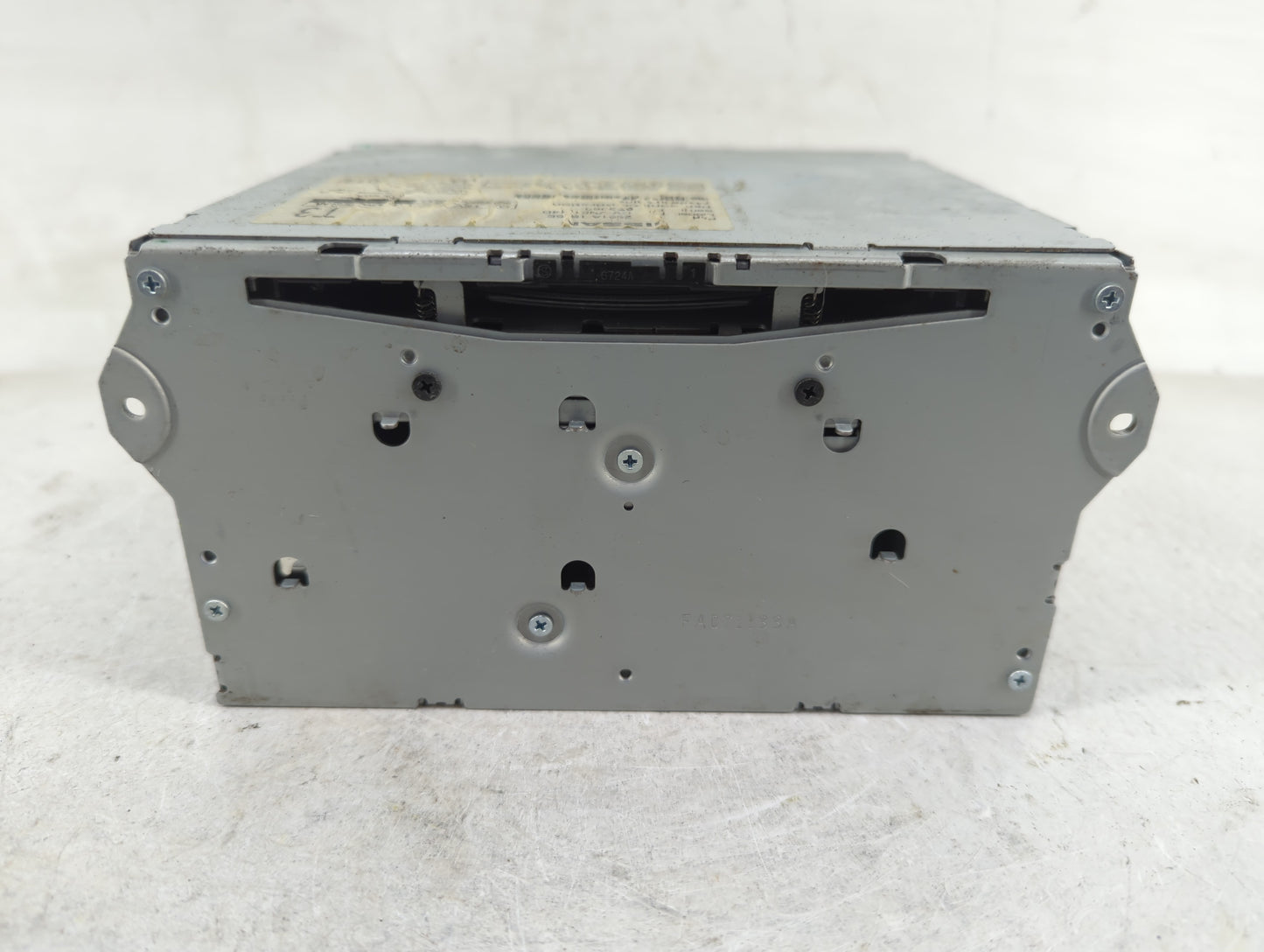 2013-2014 Nissan Pathfinder Radio AM FM Cd Player Receiver Replacement Fits Fits 2013 2014 2015 OEM Used Auto Parts - Oemuse