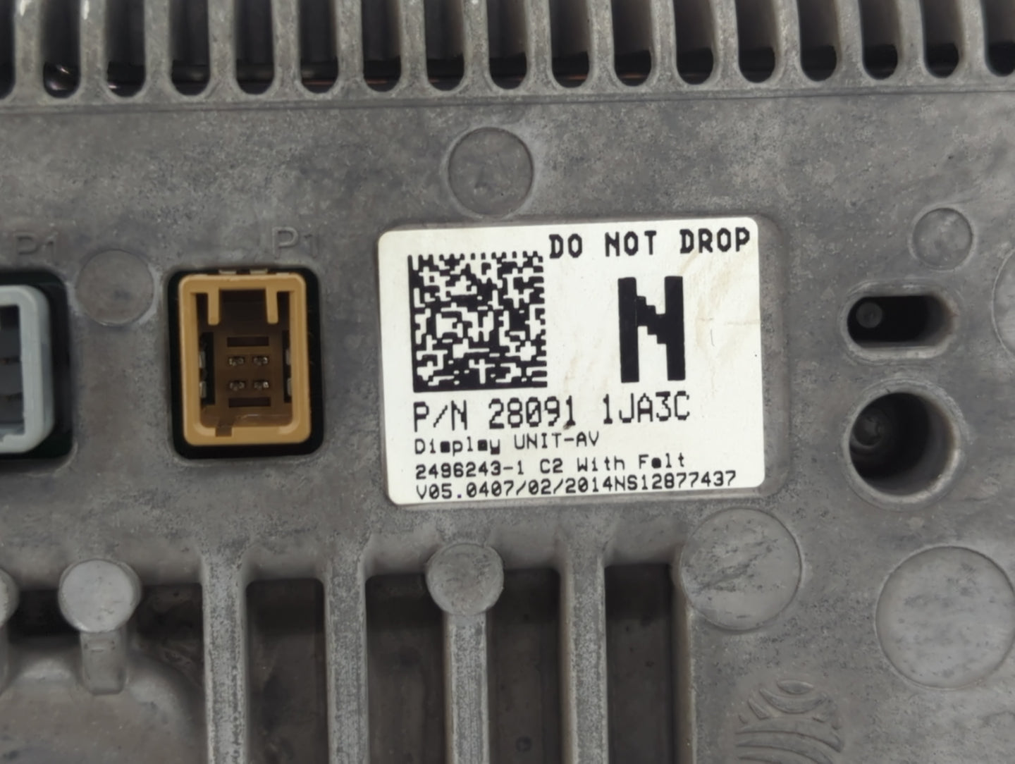 2013-2016 Nissan Pathfinder Information Display Screen - Oemusedautoparts1.com