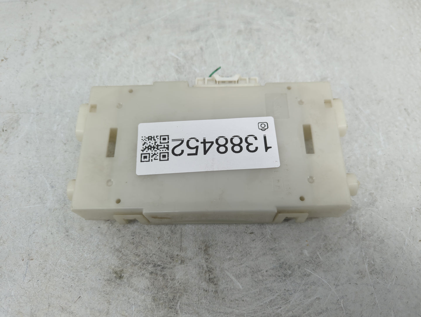2014-2014 Nissan Pathfinder Temperature Control Module 27760 3ka3a - Oemusedautoparts1.com