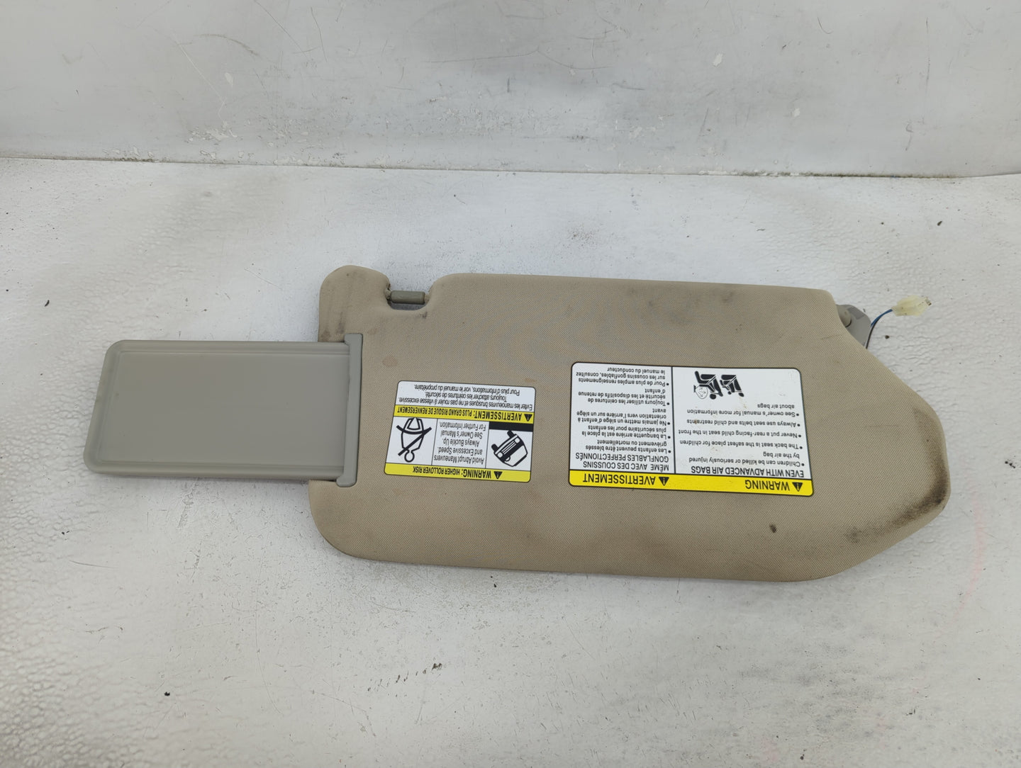 2013-2018 Nissan Pathfinder Sun Visor Shade Replacement Driver Left Mirror Fits Fits 2013 2014 2015 2016 2017 2018 OEM Used 