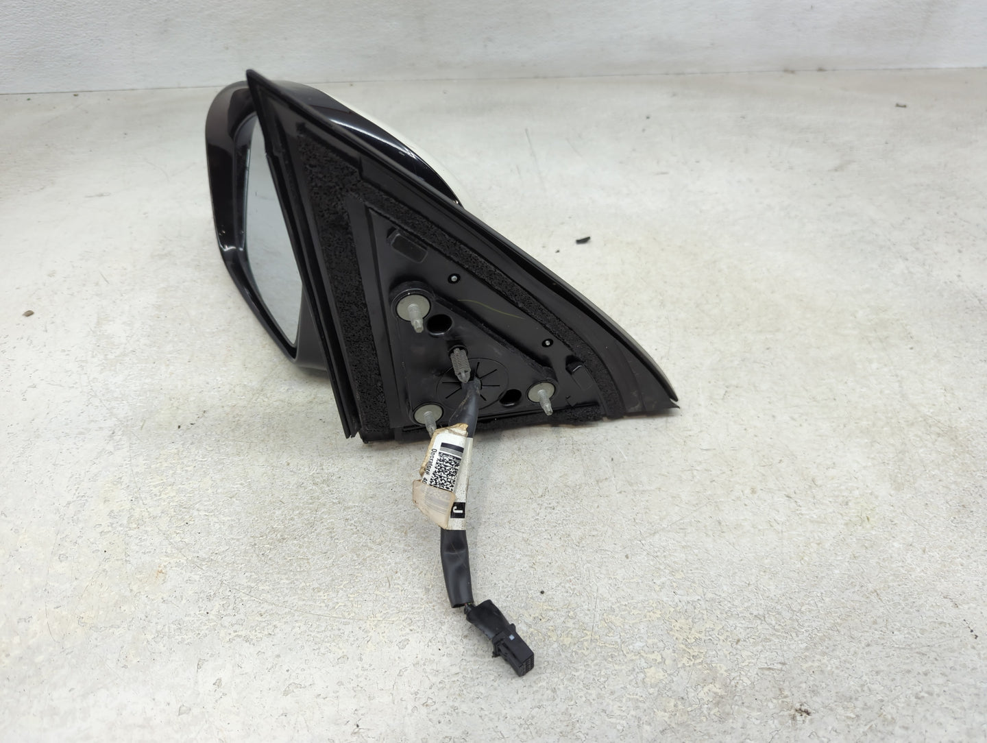 2013-2016 Nissan Pathfinder Driver Side View Mirror - Left Door Mirror OEM Used - Oemusedautoparts1.com