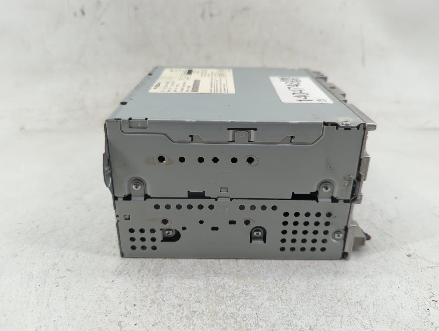 2013-2014 Nissan Pathfinder Radio AM FM Cd Player Receiver Replacement P/N:2591A 1SX5E Fits Fits 2013 2014 2015 OEM Used Aut