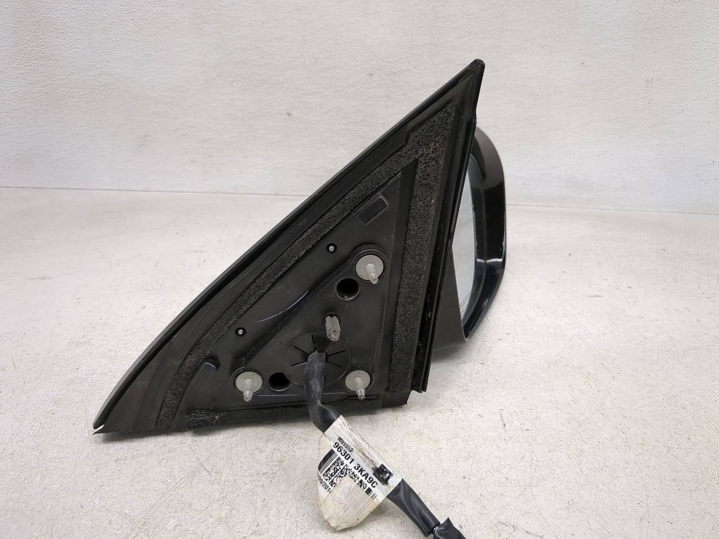 2013-2016 Nissan Pathfinder Passenger Side View Mirror - Right Door Mirror OEM Used - Oemusedautoparts1.com