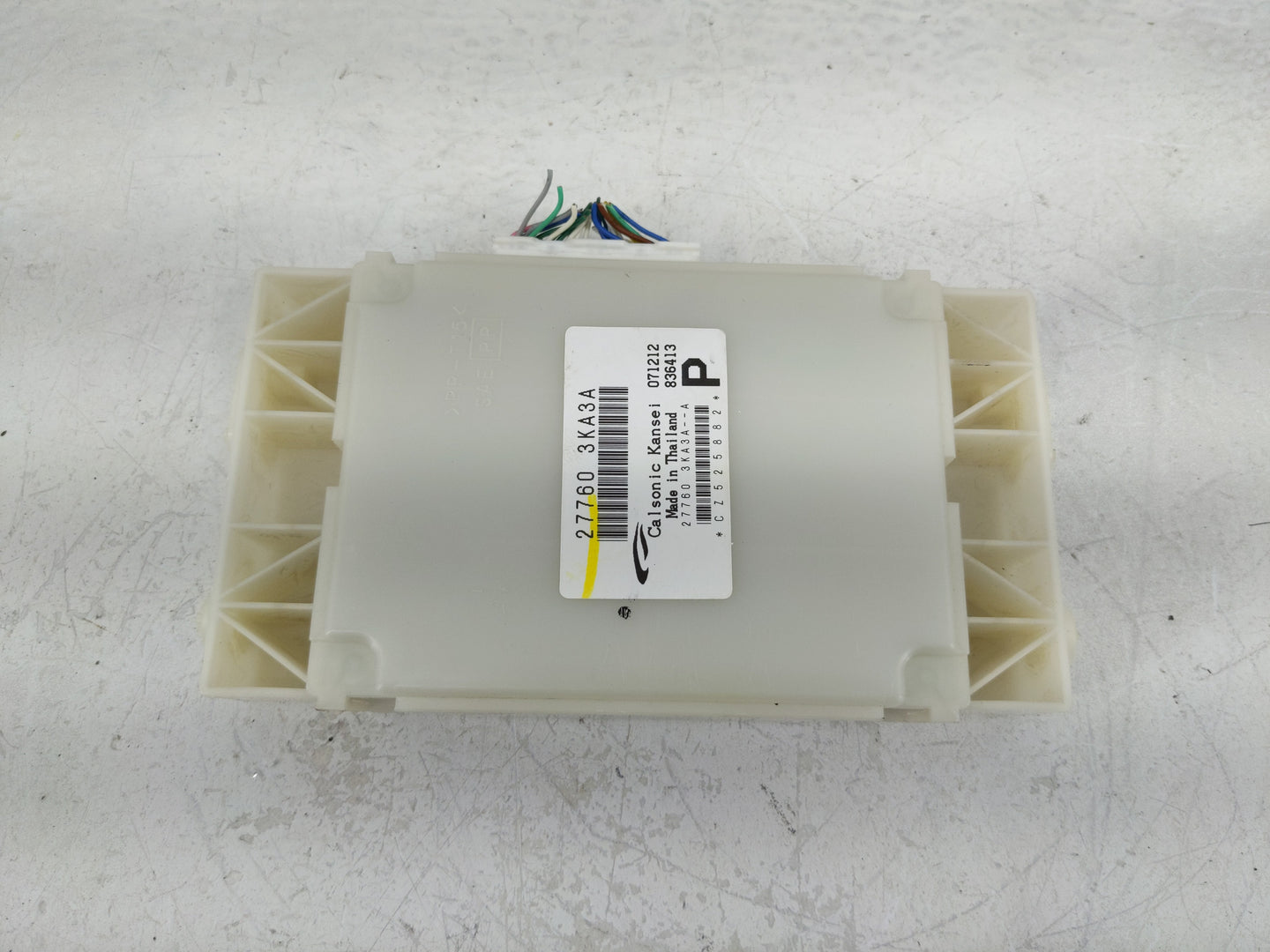 2014 Pathfinder Bluetooth Phone Communication Control Module Ccm Oem - Oemusedautoparts1.com