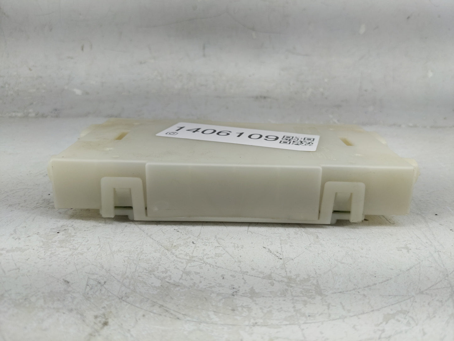 2014 Pathfinder Bluetooth Phone Communication Control Module Ccm Oem - Oemusedautoparts1.com