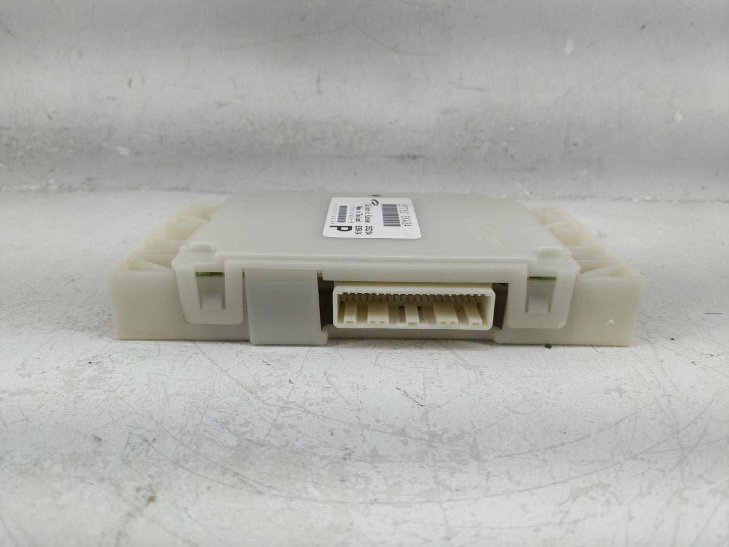 2013-2013 Nissan Pathfinder Temperature Control Module 27760-3ka3a - Oemusedautoparts1.com