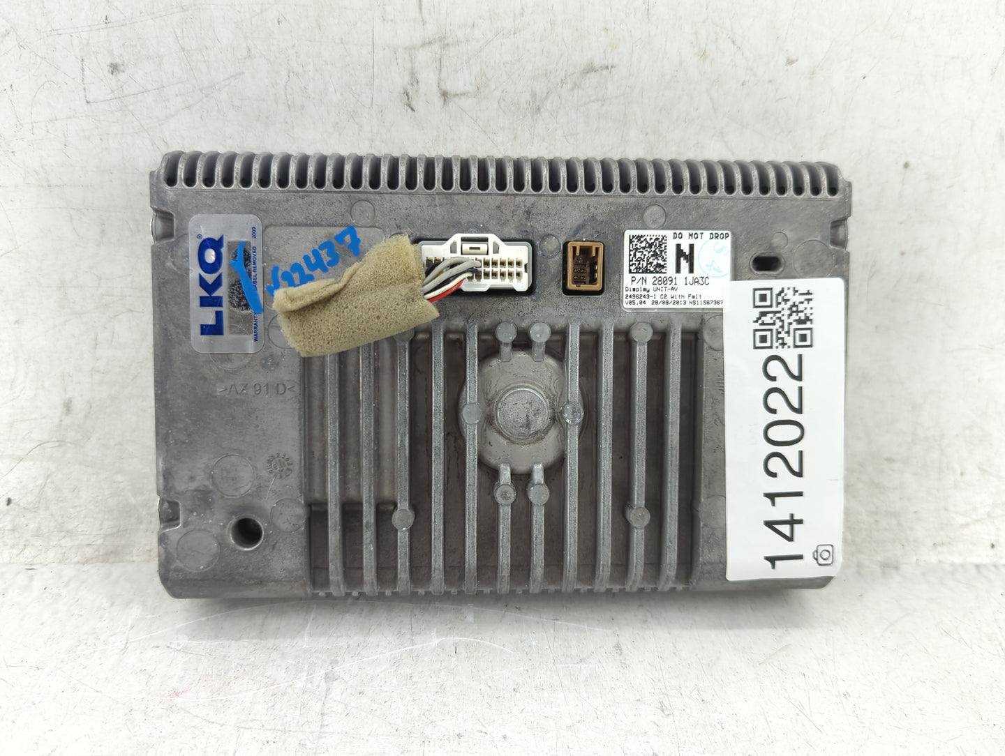 2013-2016 Nissan Pathfinder Information Display Screen - Oemusedautoparts1.com