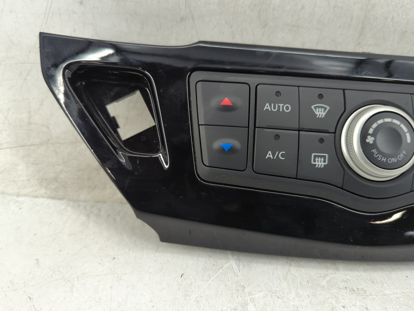2013-2016 Nissan Pathfinder Climate Control Module Temperature AC/Heater Replacement P/N:27500 3KA2A Fits Fits 2013 2014 201