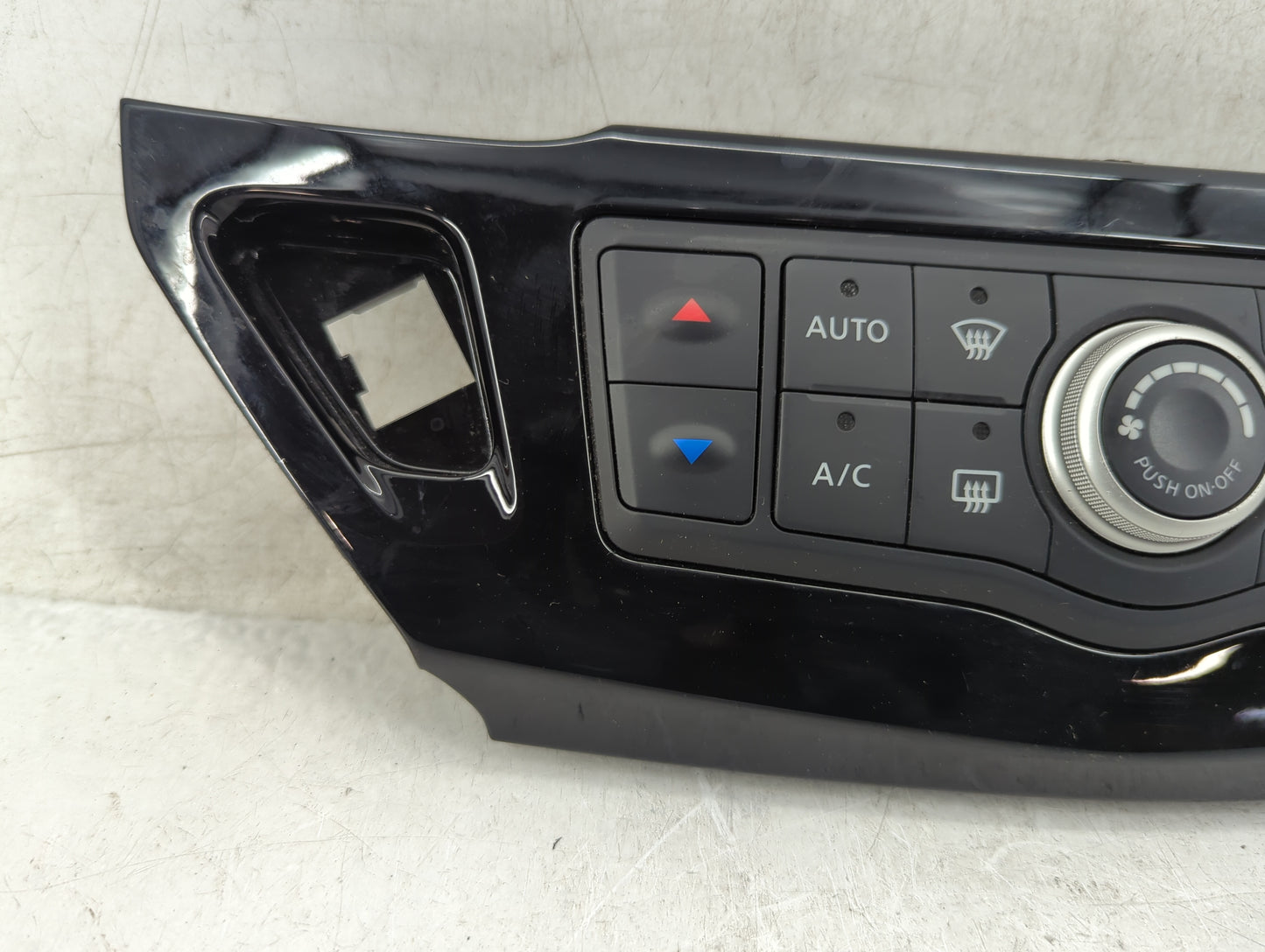 2013-2016 Nissan Pathfinder Climate Control Module Temperature AC/Heater Replacement P/N:27500 3KA2A Fits Fits 2013 2014 201