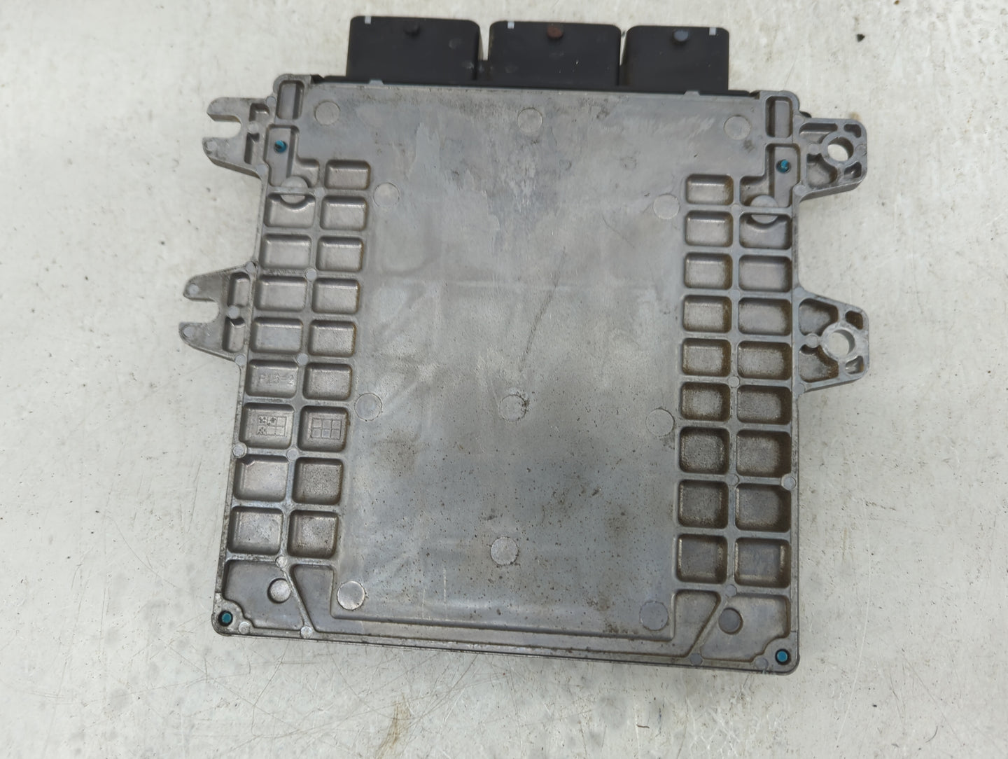 2014 Nissan Pathfinder PCM Engine Control Computer ECU ECM PCU OEM P/N:NEC010-034 Fits OEM Used Auto Parts - Oemusedautopart