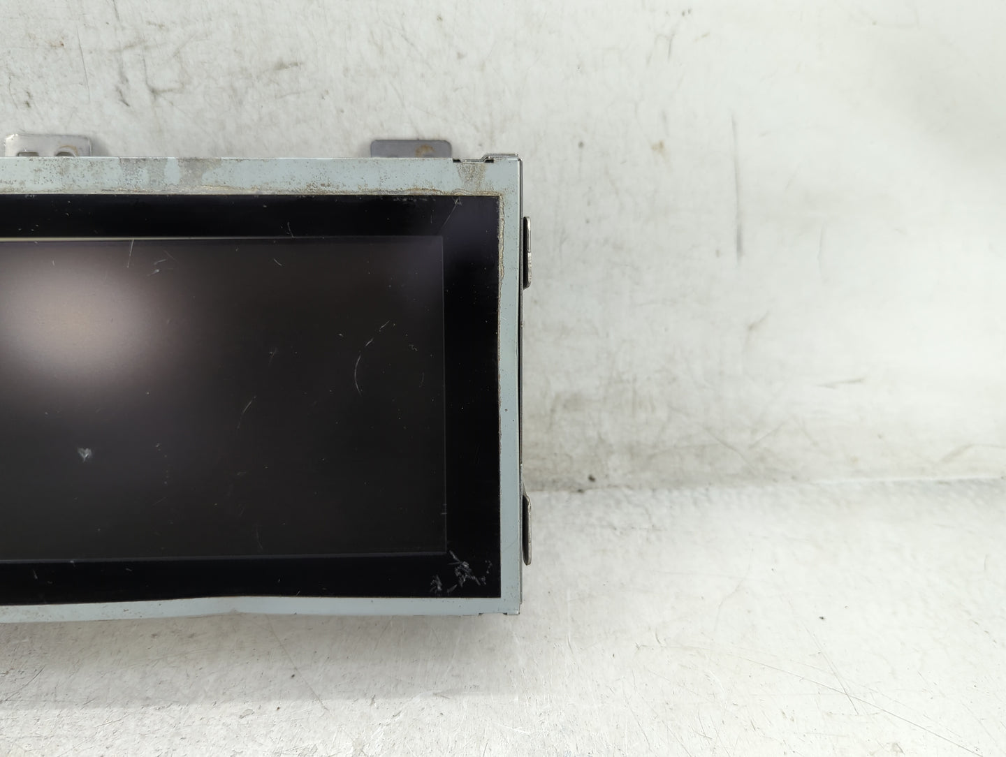 2013-2016 Nissan Pathfinder Information Display Screen - Oemusedautoparts1.com