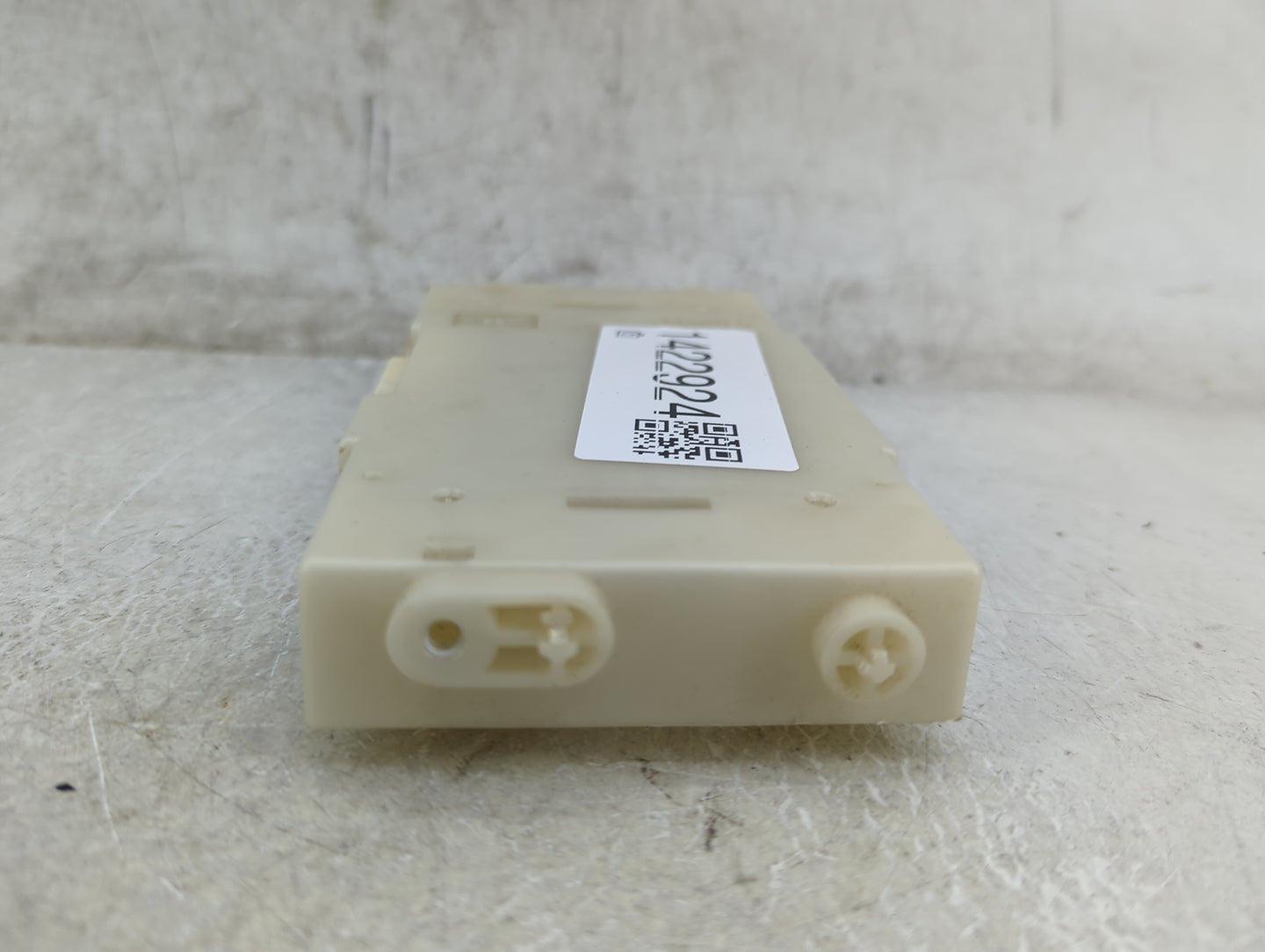2014-2014 Nissan Pathfinder Temperature Control Module 27760-9pb0a - Oemusedautoparts1.com