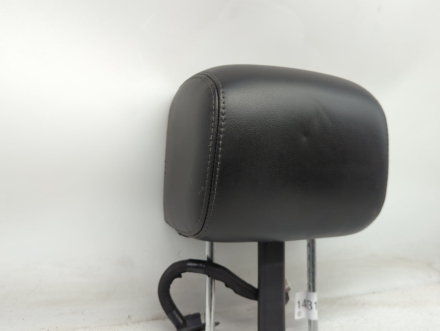 2014 Nissan Pathfinder Headrest Head Rest Front Driver Passenger Seat Fits OEM Used Auto Parts - Oemusedautoparts1.com