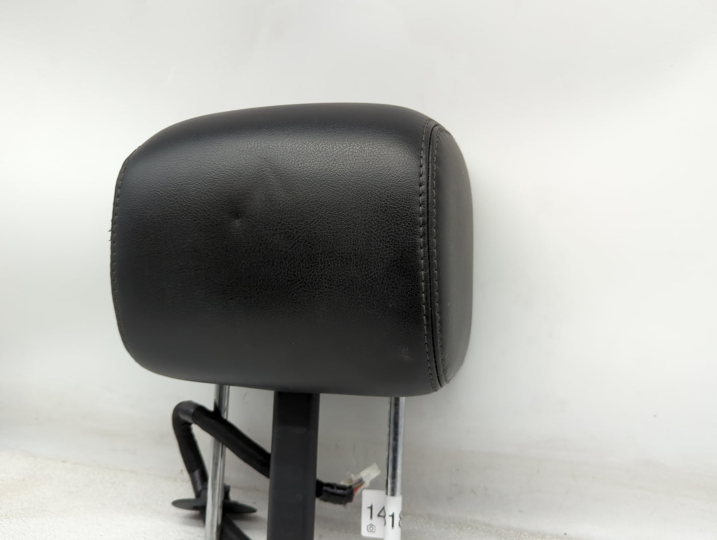 2014 Nissan Pathfinder Headrest Head Rest Front Driver Passenger Seat Fits OEM Used Auto Parts - Oemusedautoparts1.com