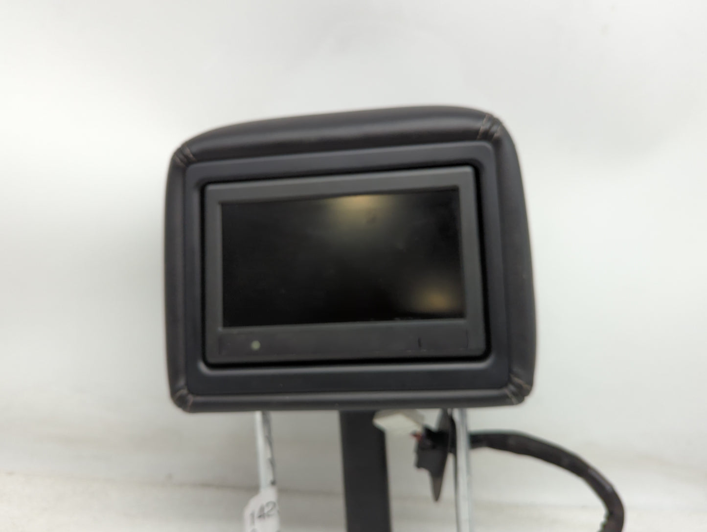 2014-2014 Nissan Pathfinder Headrest Head Rest Front Driver Seat Black - Oemusedautoparts1.com