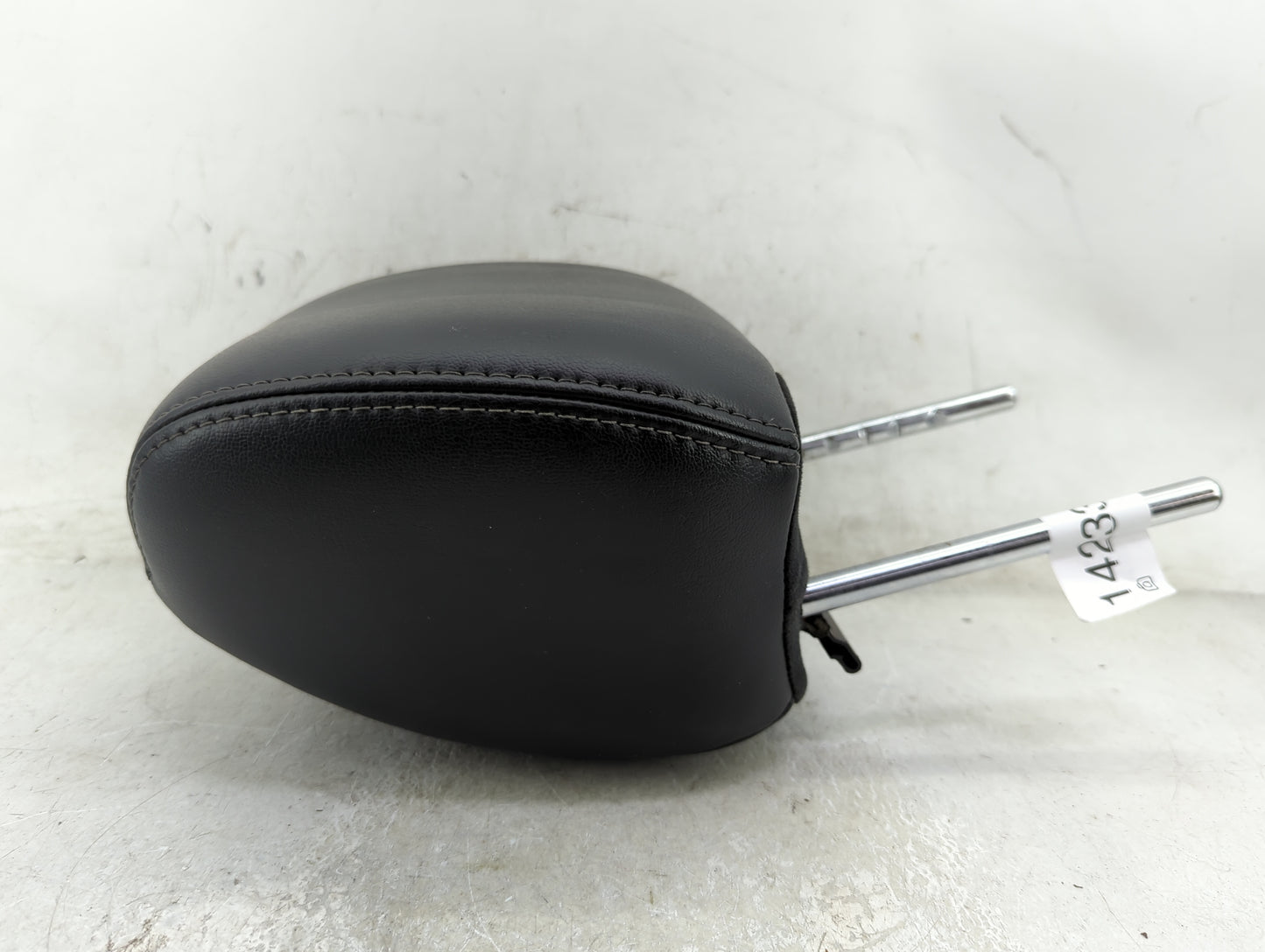 2014 Nissan Pathfinder Headrest Head Rest Front Driver Passenger Seat Fits OEM Used Auto Parts - Oemusedautoparts1.com