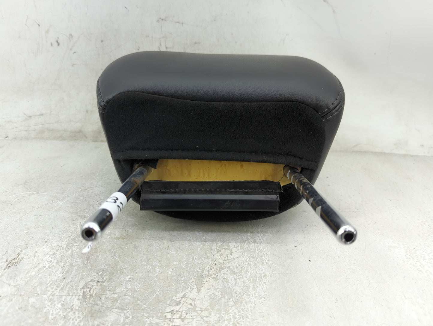 2014 Nissan Pathfinder Headrest Head Rest Front Driver Passenger Seat Fits OEM Used Auto Parts - Oemusedautoparts1.com