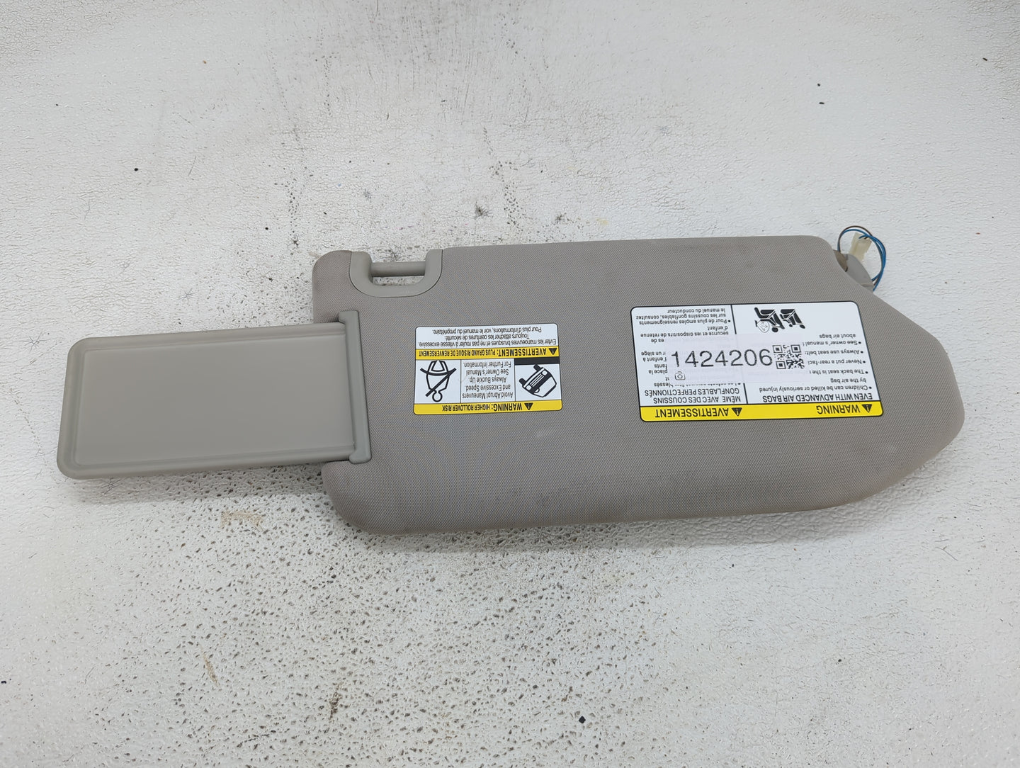 2013-2018 Nissan Pathfinder Sun Visor Shade Replacement Driver Left Mirror Fits Fits 2013 2014 2015 2016 2017 2018 2019 OEM 