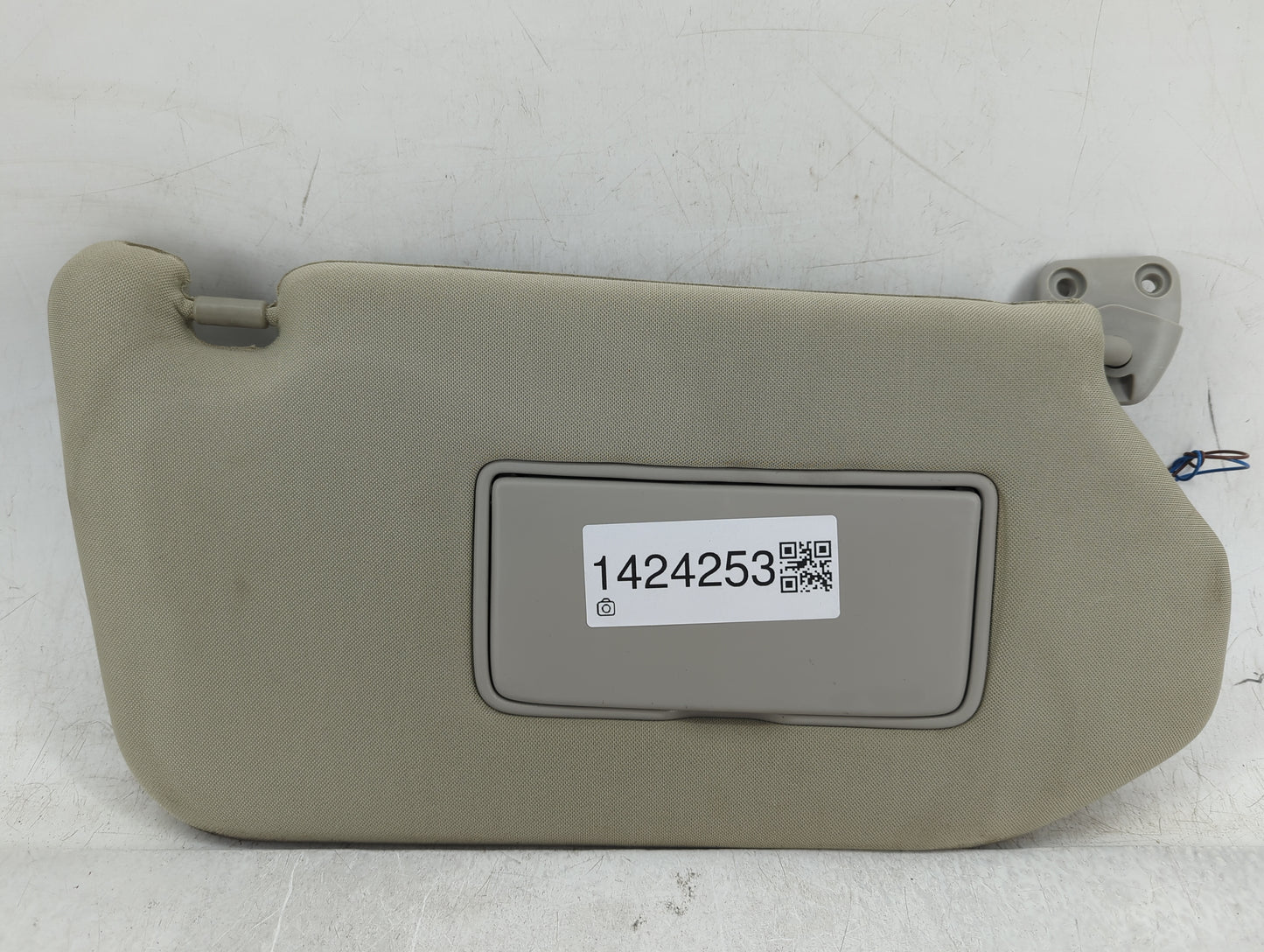 2013-2018 Nissan Pathfinder Sun Visor Shade Replacement Passenger Right Mirror Fits Fits 2013 2014 2015 2016 2017 2018 2019 
