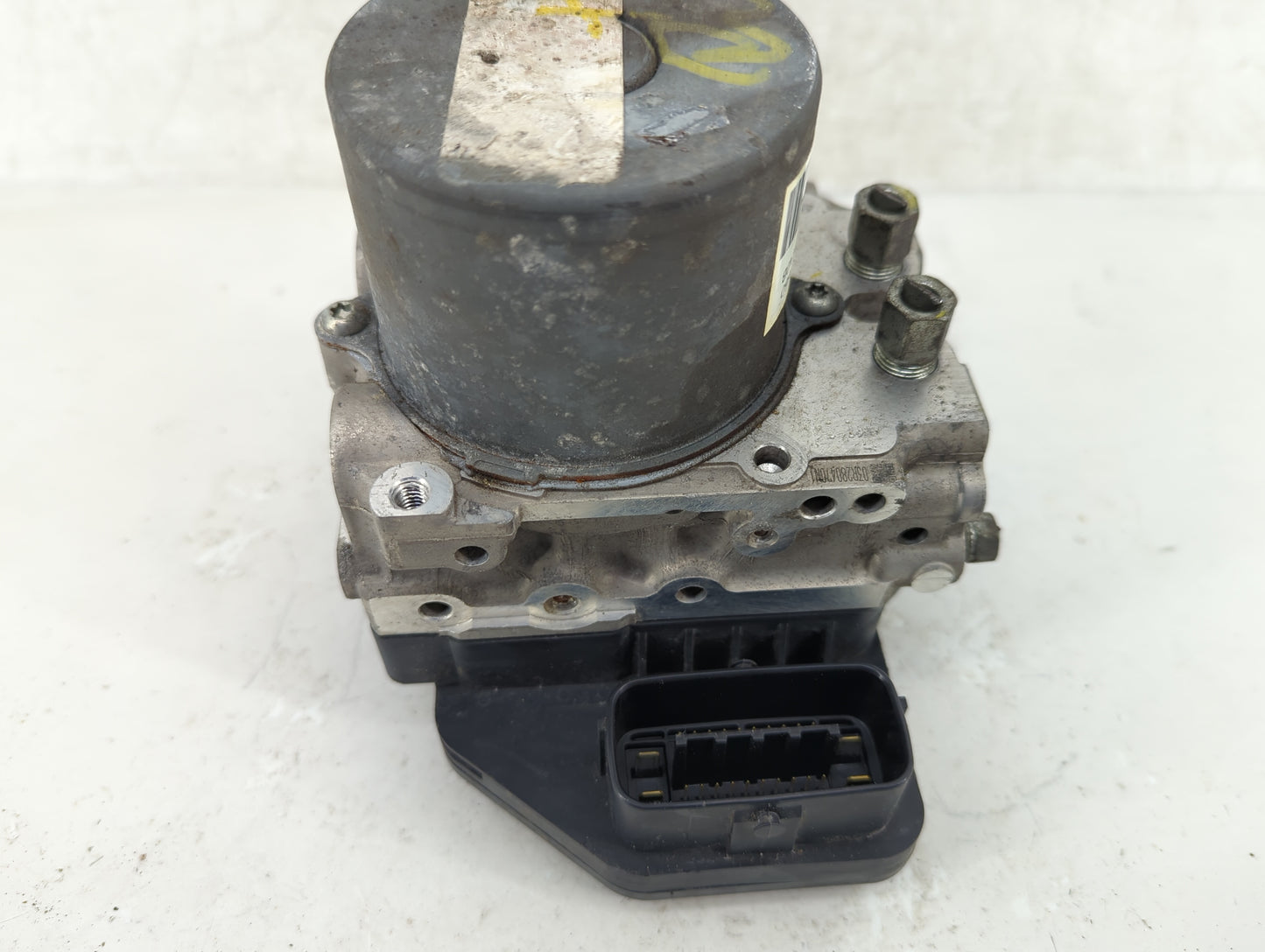 2013-2014 Nissan Pathfinder ABS Pump Control Module Replacement P/N:47660 3KA0B Fits Fits 2013 2014 OEM Used Auto Parts - Oe