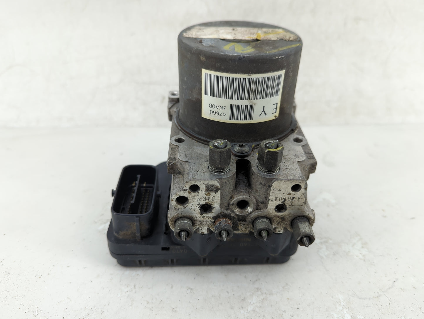 2013-2014 Nissan Pathfinder ABS Pump Control Module Replacement P/N:47660 3KA0B Fits Fits 2013 2014 OEM Used Auto Parts - Oe