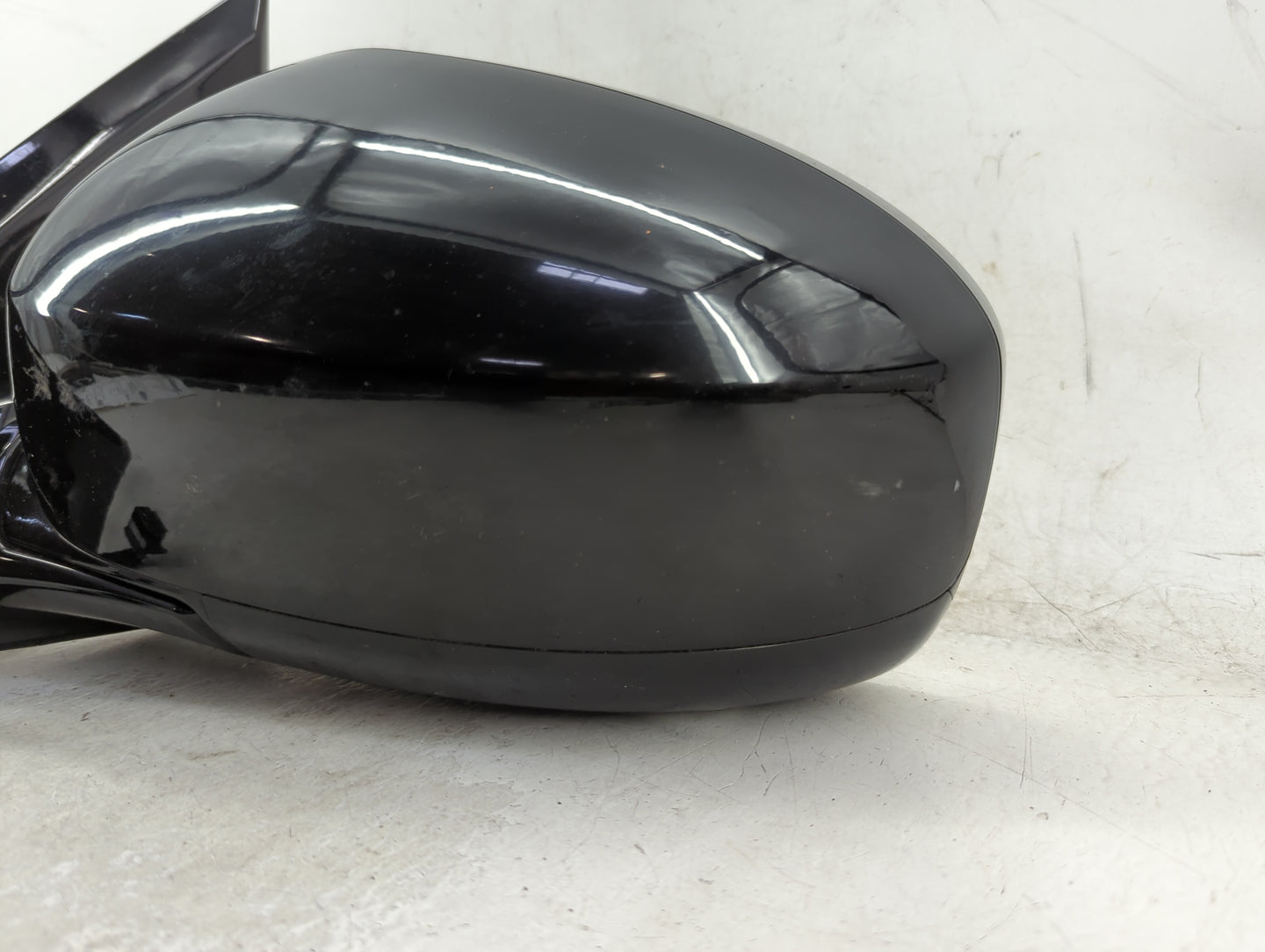 2013-2016 Nissan Pathfinder Driver Side View Mirror - Left Door Mirror OEM Used - Oemusedautoparts1.com