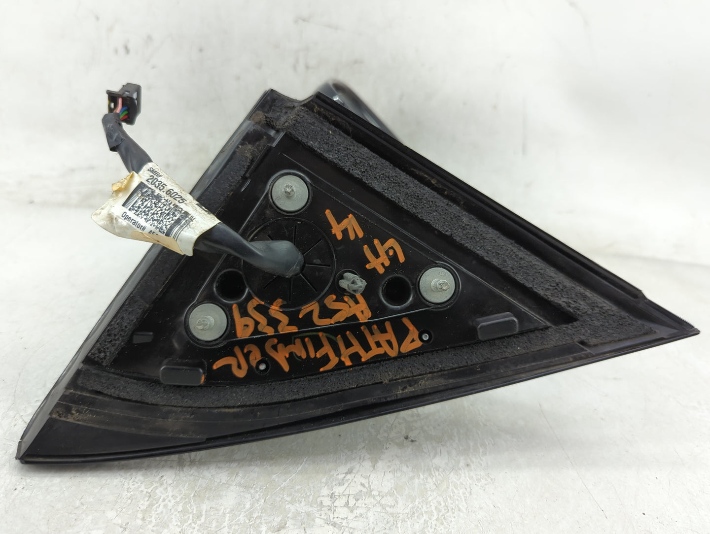 2013-2016 Nissan Pathfinder Driver Side View Mirror - Left Door Mirror OEM Used - Oemusedautoparts1.com