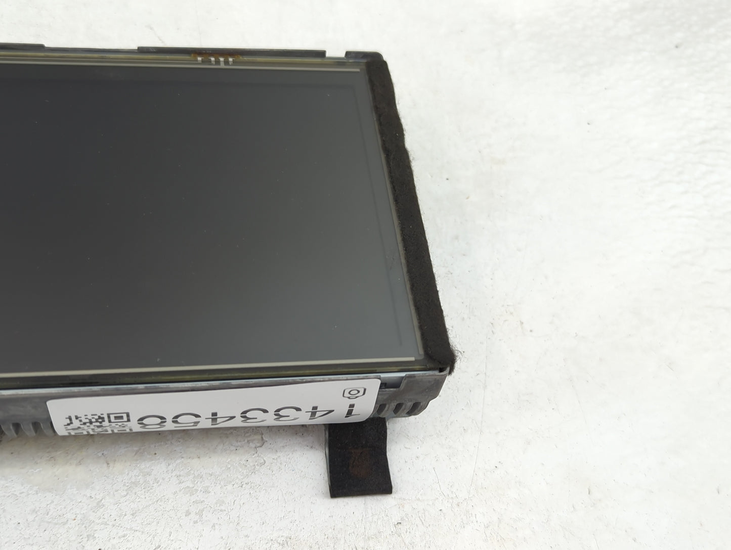 2013-2016 Nissan Pathfinder Information Display Screen - Oemusedautoparts1.com