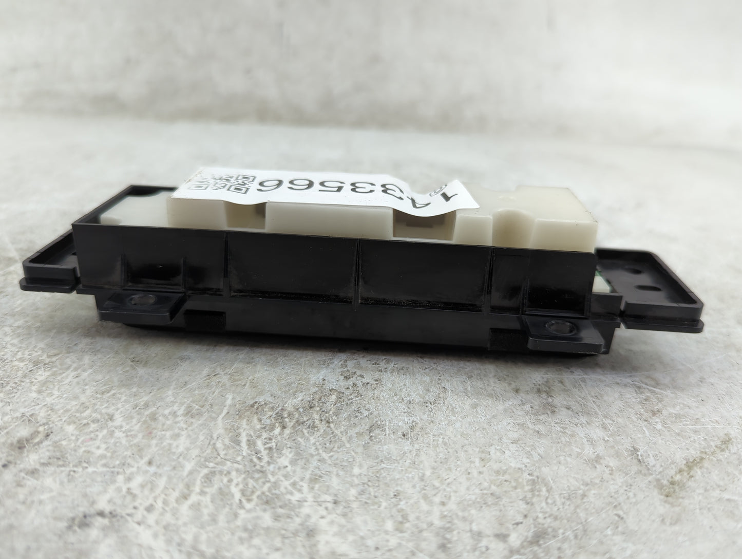 2013-2016 Nissan Pathfinder Climate Control Module Temperature AC/Heater Replacement P/N:275113KA0A 275113KA0A-E Fits OEM Us