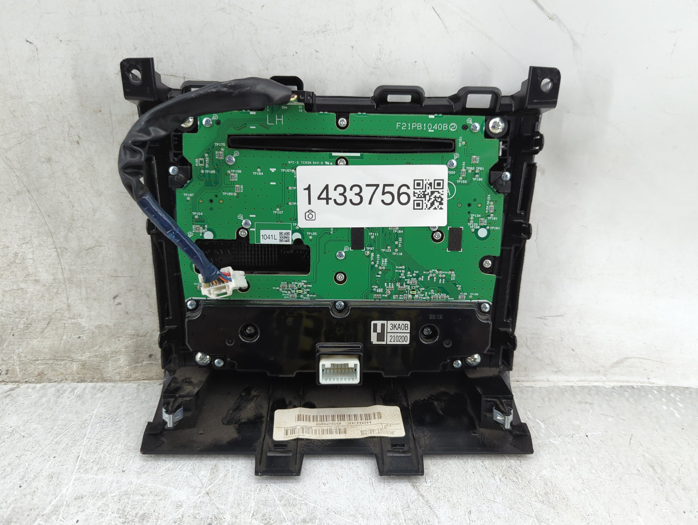 2014 Nissan Pathfinder Climate Control Module Temperature AC/Heater Replacement P/N:3KA0B F21PB1Q40B Fits OEM Used Auto Part