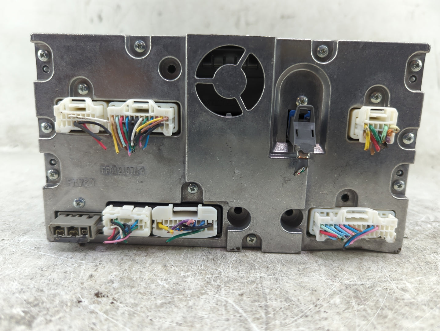 2013-2014 Nissan Pathfinder Radio AM FM Cd Player Receiver Replacement P/N:2591A ZX78A CV-VN11E24D Fits OEM Used Auto Parts 