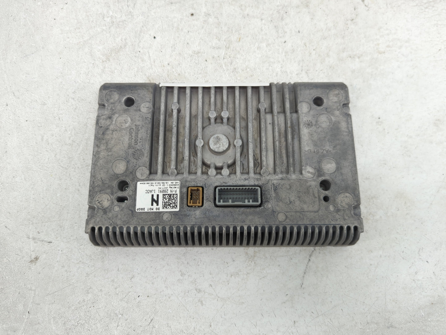 2013-2016 Nissan Pathfinder Information Display Screen - Oemusedautoparts1.com