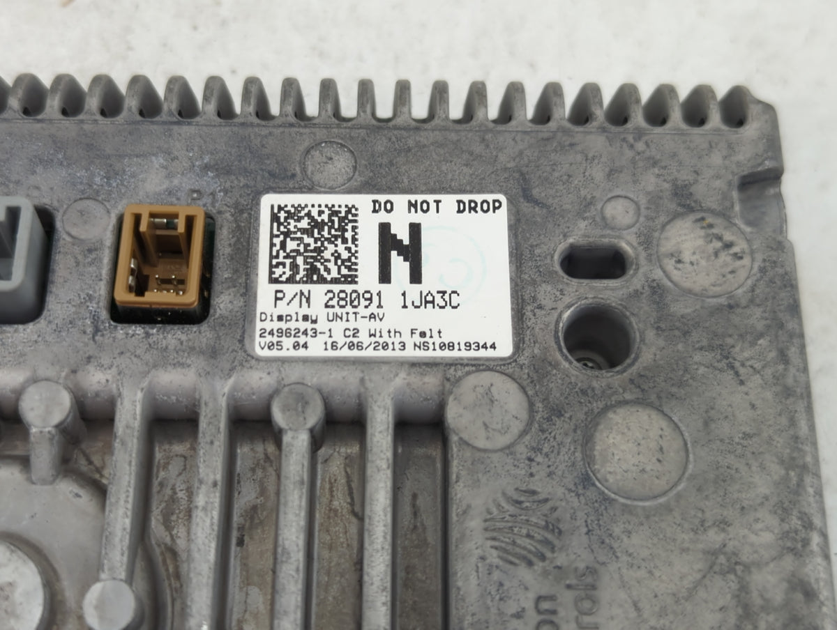 2013-2016 Nissan Pathfinder Information Radio Display Screen 1434120 - Oemusedautoparts1.com