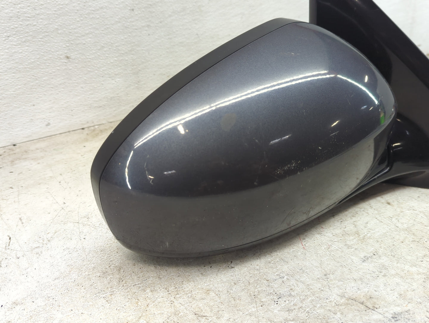 2013-2016 Nissan Pathfinder Passenger Side View Mirror - Right Door Mirror OEM Used - Oemusedautoparts1.com
