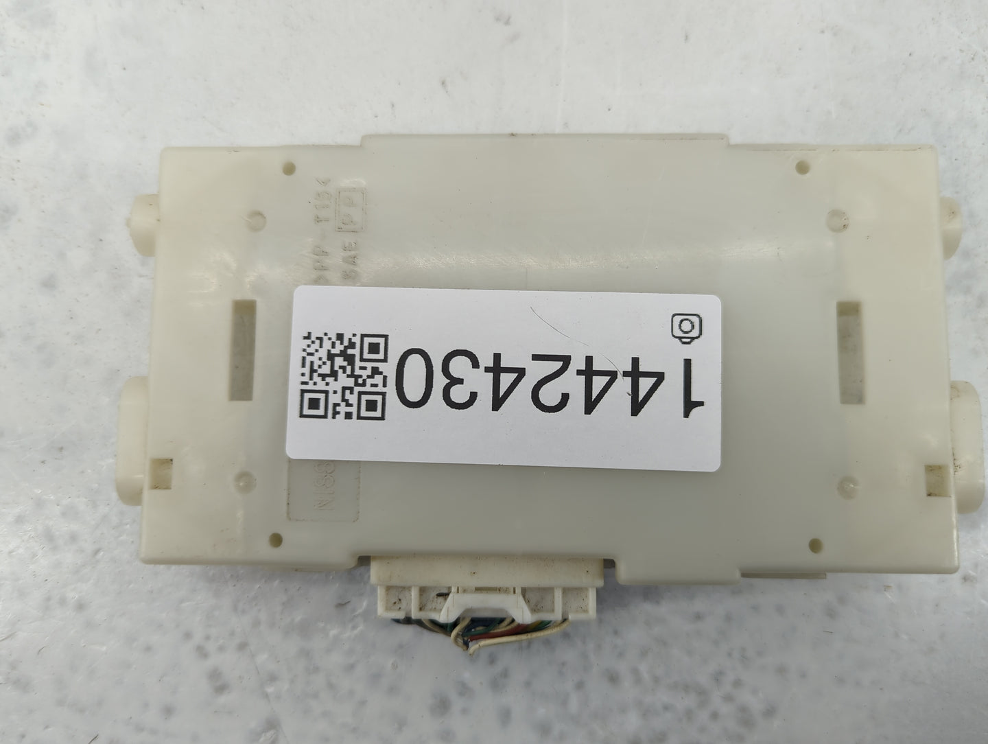 Nissan Pathfinder Temperature Control Module 27760 3ka3a|27760 3ka3a--a - Oemusedautoparts1.com