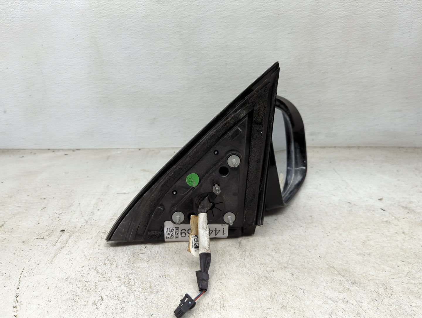 2013-2016 Nissan Pathfinder Passenger Side View Mirror - Right Door Mirror OEM Used - Oemusedautoparts1.com