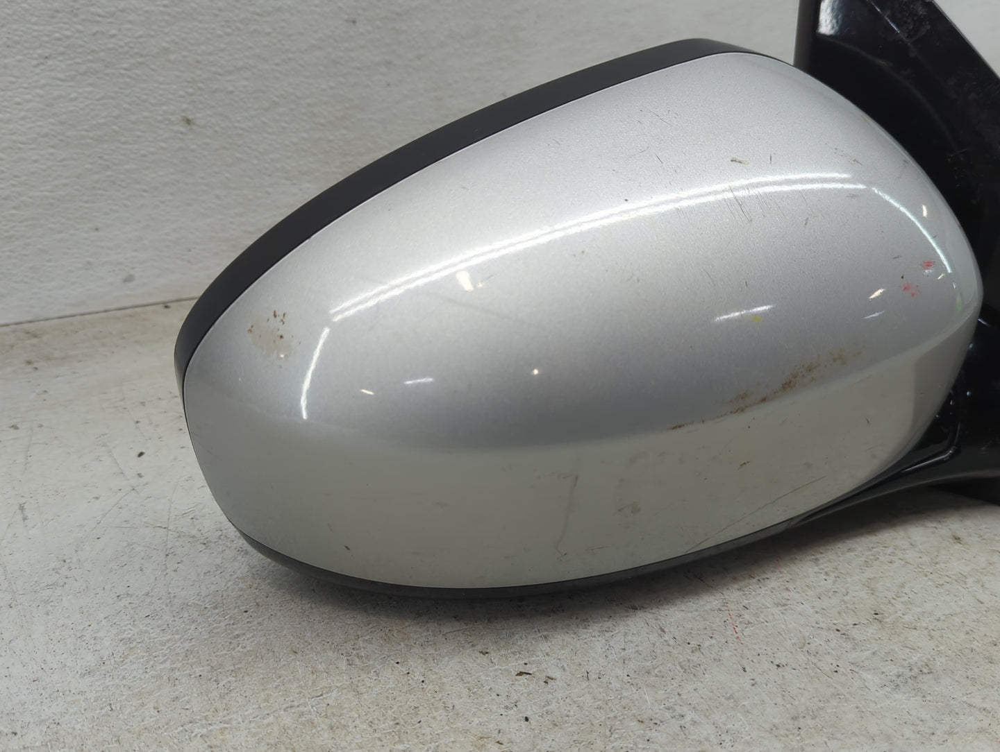 2013-2016 Nissan Pathfinder Passenger Side View Mirror - Right Door Mirror OEM Used - Oemusedautoparts1.com