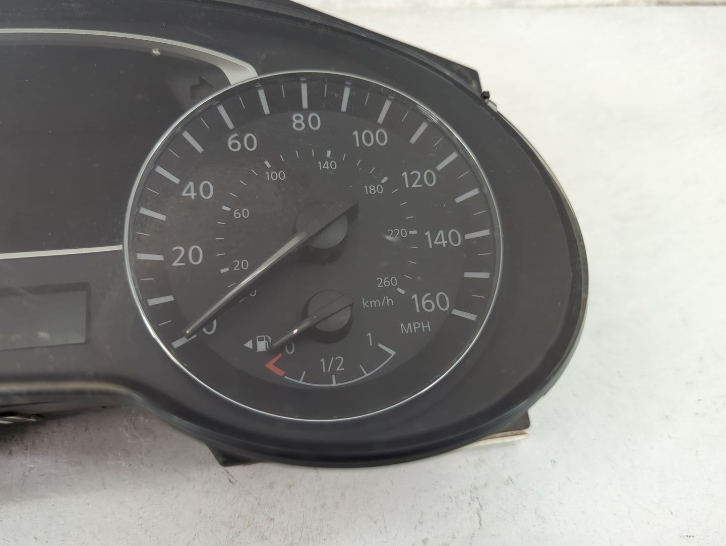 2014 Nissan Pathfinder Instrument Cluster Speedometer Gauges P/N:248109PA0B A2C87718600 Fits OEM Used Auto Parts - Oemusedau