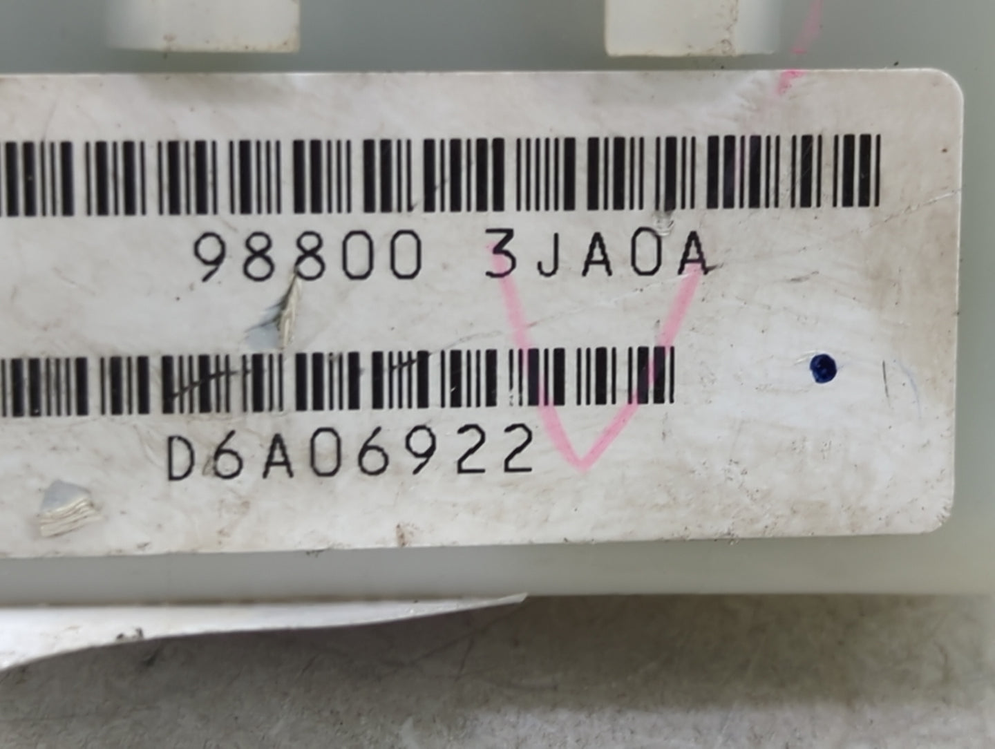 2014-2014 Nissan Pathfinder Body Control Module Bcm Inner Cabin Fuse Box - Oemusedautoparts1.com