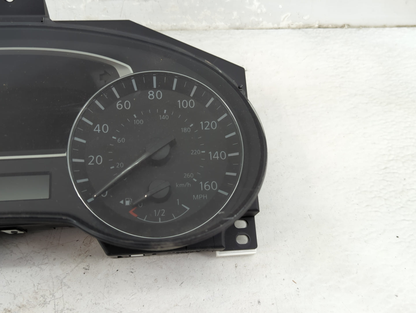 2014 Nissan Pathfinder Instrument Cluster Speedometer Gauges P/N:24810 9PA0B A2C87718600 Miles: Fits OEM Used Auto Parts - O