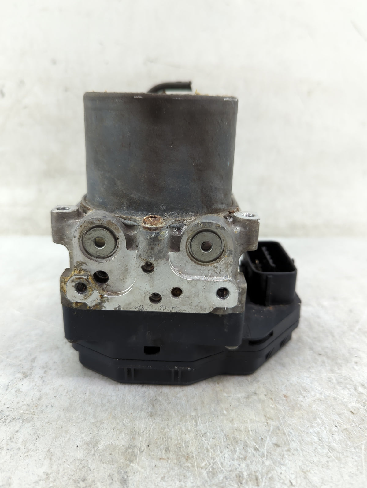 2013-2014 Nissan Pathfinder Anti-Lock Brake ABS Pump Module Actuator OEM P/N:47660 3KA0B 133000-0470 Fits Fits 2013 2014 OEM