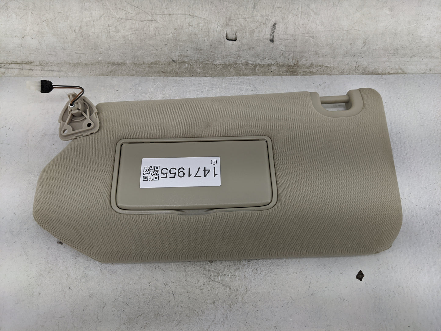 2013-2018 Nissan Pathfinder Sun Visor Shade Replacement Driver Left Mirror Fits Fits 2013 2014 2015 2016 2017 2018 2019 OEM 