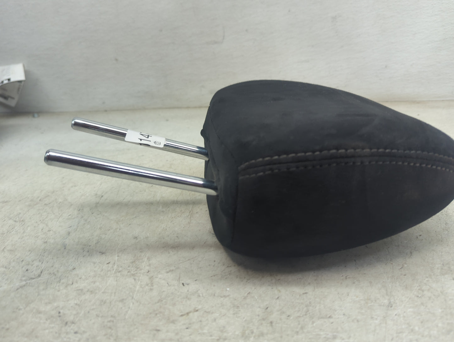 2014 Nissan Pathfinder Headrest Head Rest Rear Seat Fits OEM Used Auto Parts - Oemusedautoparts1.com