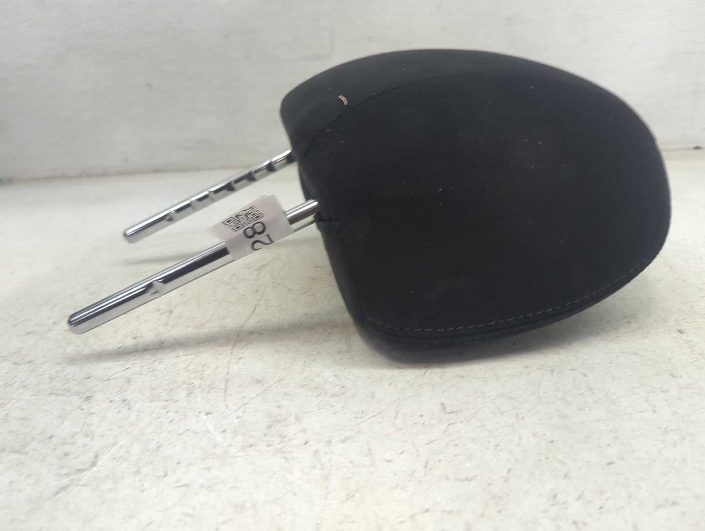 2014 Nissan Pathfinder Headrest Head Rest Front Driver Seat Black 1473628 - Oemusedautoparts1.com