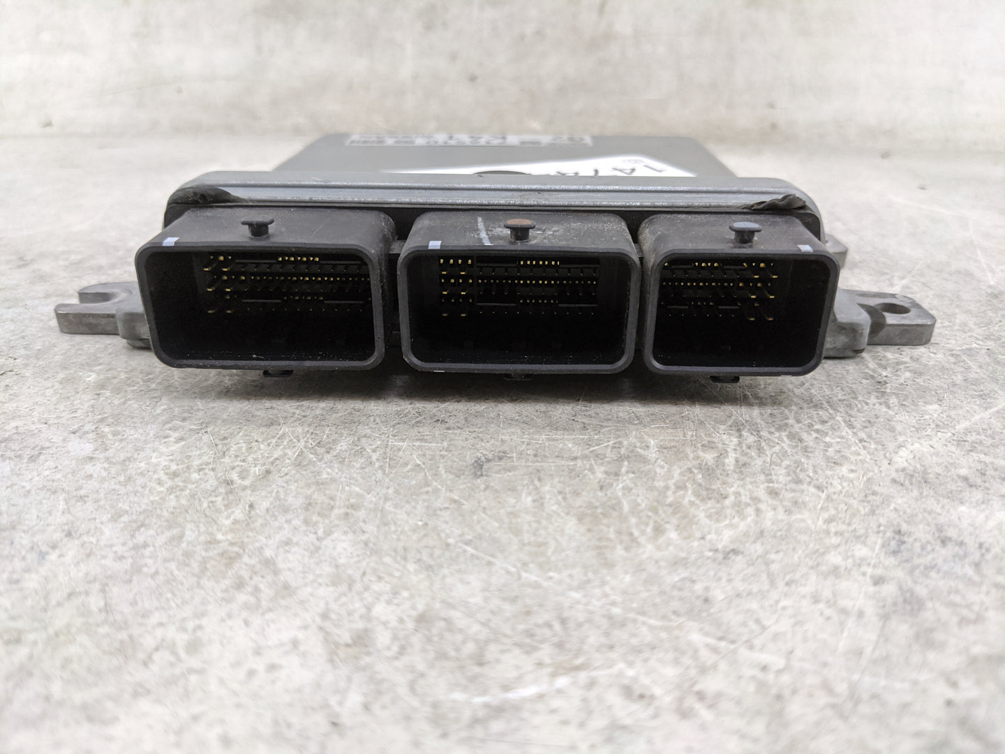 2014 Nissan Pathfinder PCM Engine Control Computer ECU ECM PCU OEM P/N:NEC010-035 Fits OEM Used Auto Parts - Oemusedautopart