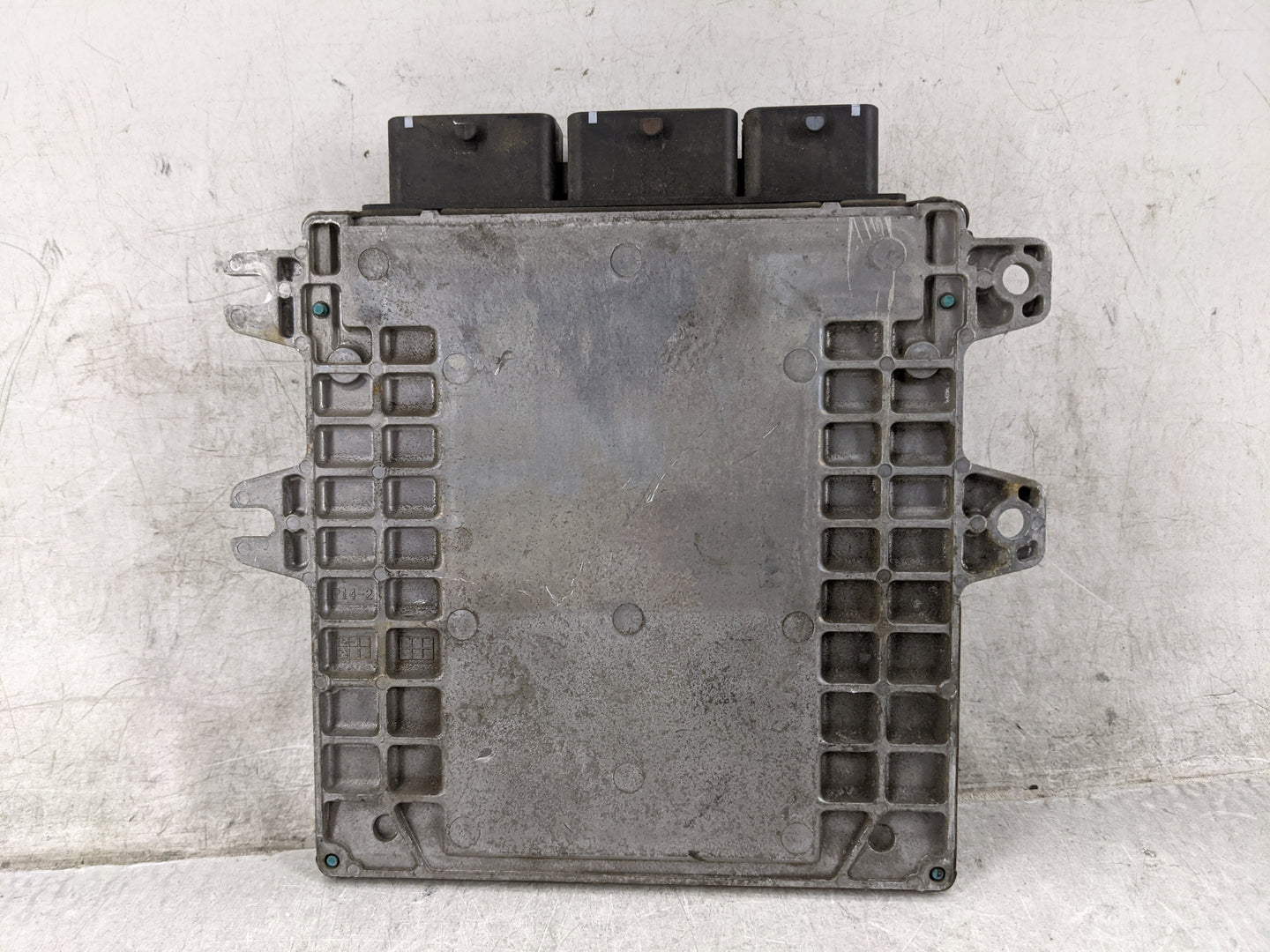 2014 Nissan Pathfinder PCM Engine Control Computer ECU ECM PCU OEM P/N:MEC128-320 Fits OEM Used Auto Parts - Oemusedautopart